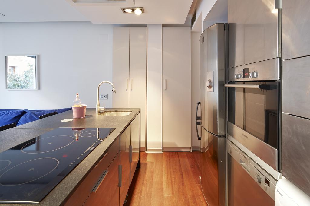 Apartment Travessera De Gracia Barcelona